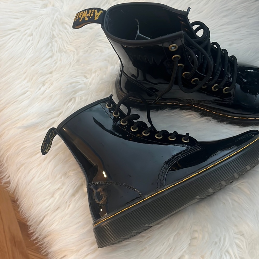 Dr. Martens Air Wair - image 1